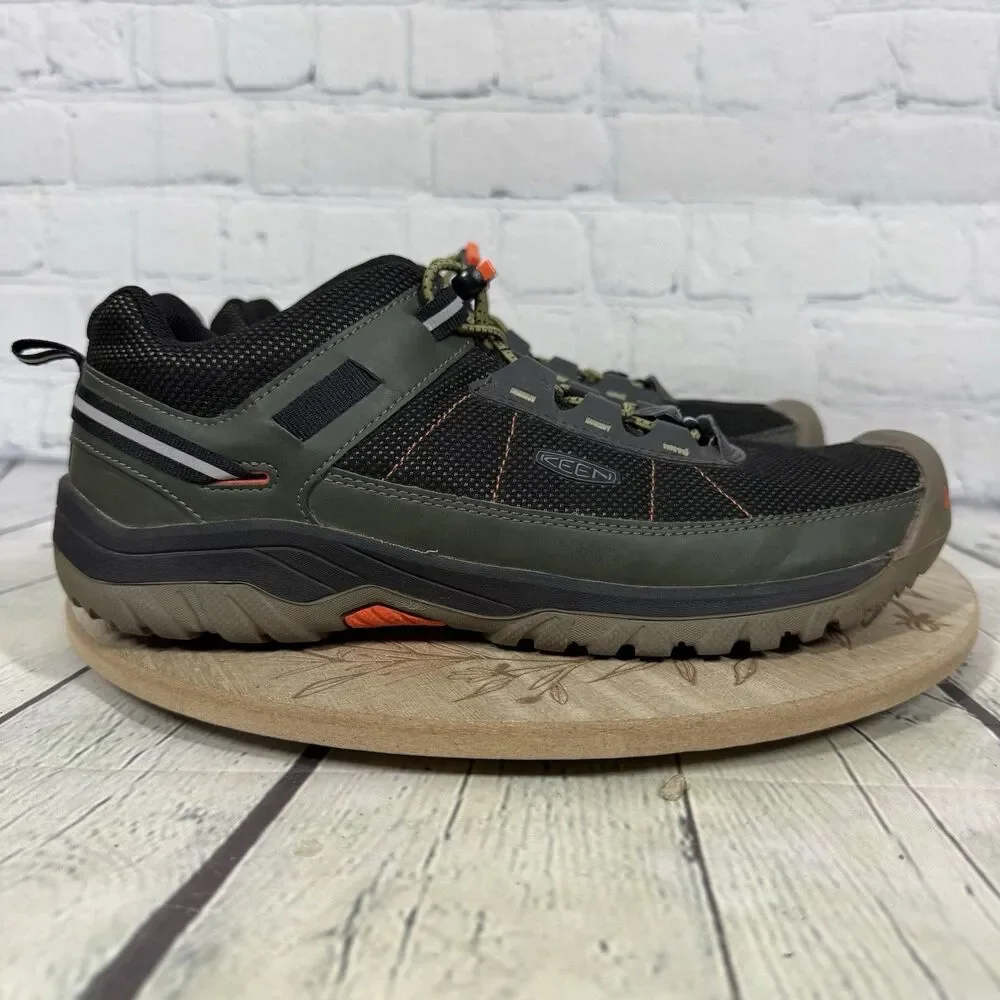 Keen waterproof hiking